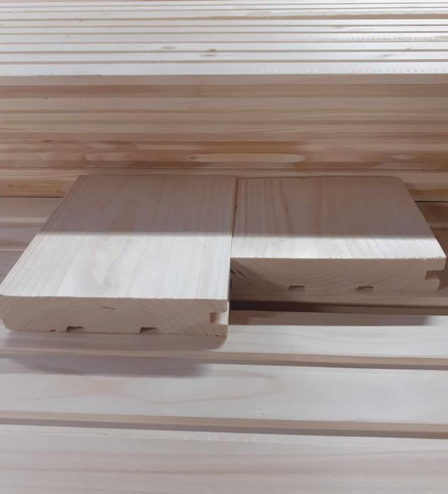 Deska podłogowa 145x28mm świerk