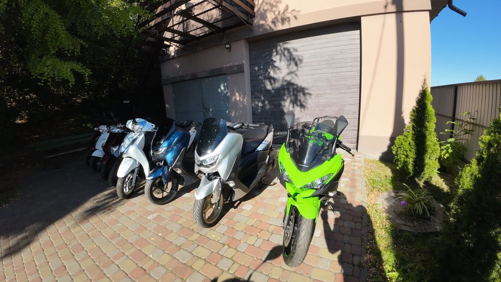 Honda Yamaha suzuki