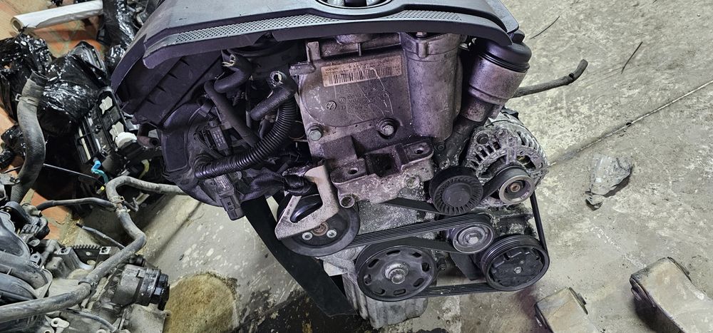 Запчастини Запчасти Разборка Двигун VW Touran 2005 1.6FSI Тоуран 2004.