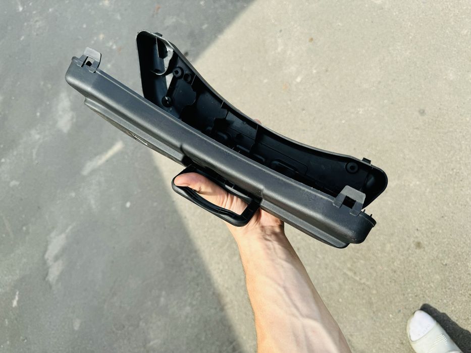 Кейс для інструменту Audi a4 b7 набор інструментів віділення оригінал