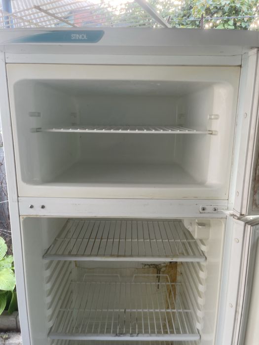 Продам холодильник