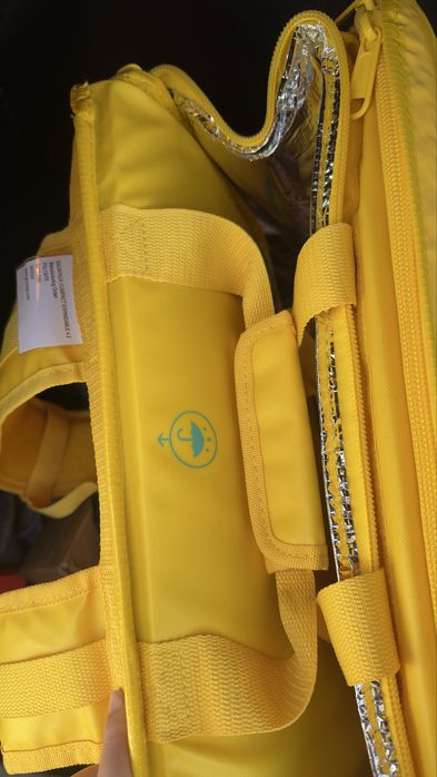 Mochila glovo nova