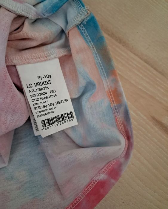 T-shirt LC waikiki śliczny