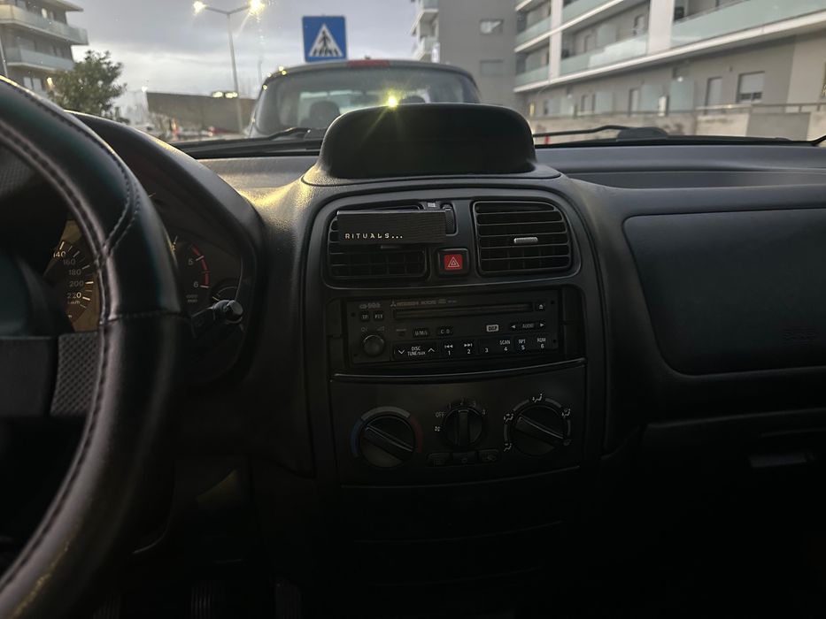 Vendo Mitsubishi space star . Duvido igual , viatura em excelente cond