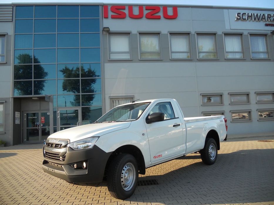 Isuzu D-Max 4x4  2,2litra Model'26 Klimatyzacja, Paka 2,3m, ład. 1170kg, VAT-1!