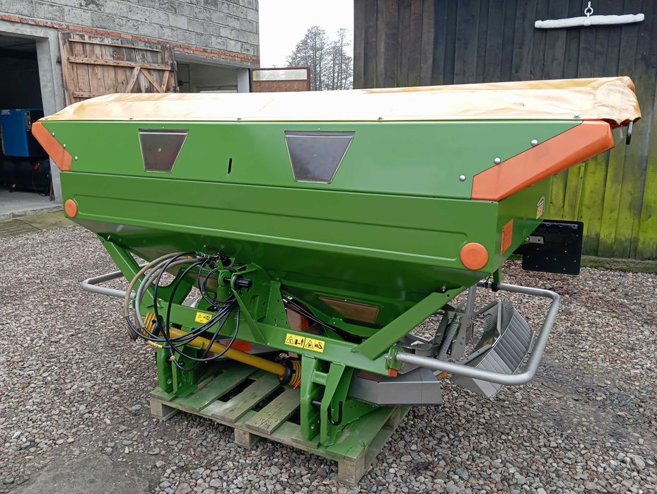 Rozsiewacz nawozów Amazone ZA-M 1500