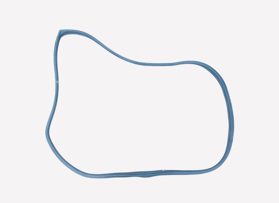 Ущільнювач дверей задній правий Kia Optima 4 IV JF