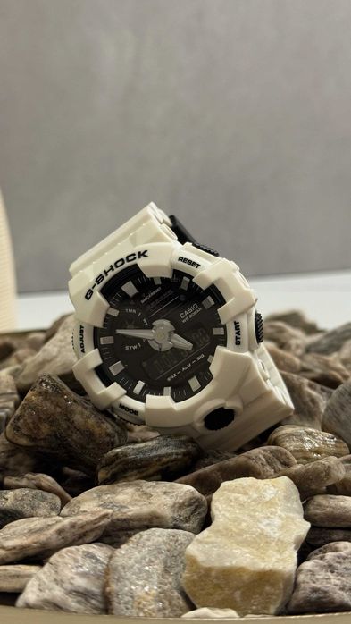 Годинник Casio G-Shock GA-700 White / Часы Касио белые