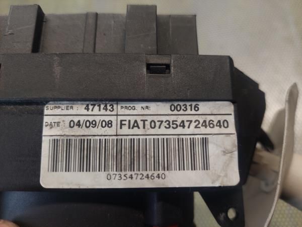 Conjunto / manetes de luzes e limpa vidros FIAT 500 (312_)