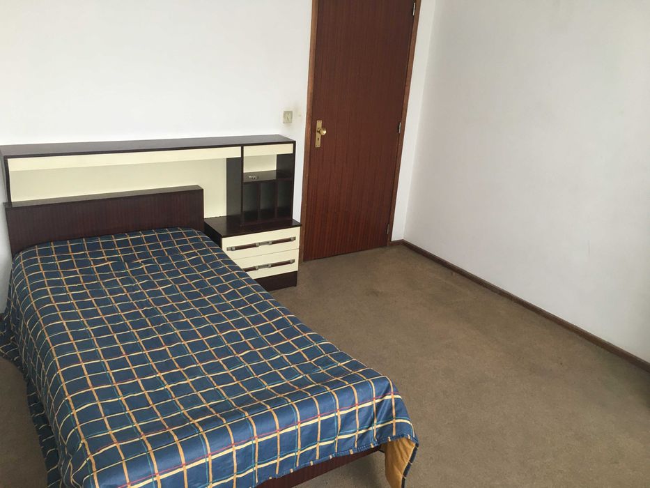 Aluga-se quarto em Leiria