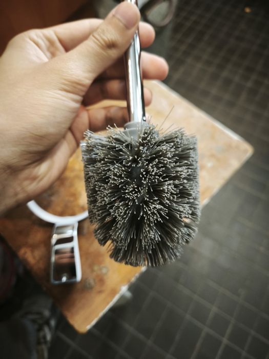 Uchwyt ze szczotką WC  kolor biały/ecru Nowy