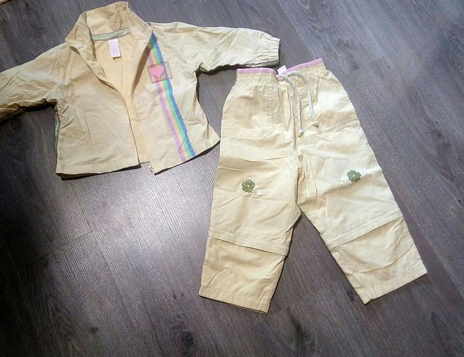 Желтый спортивный костюм летний на девочку до 1-1.5 года