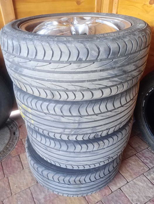 Felgi aluminiowe z oponami