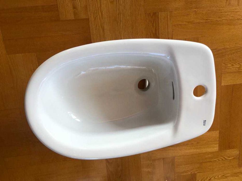 Bidet stojący Roca