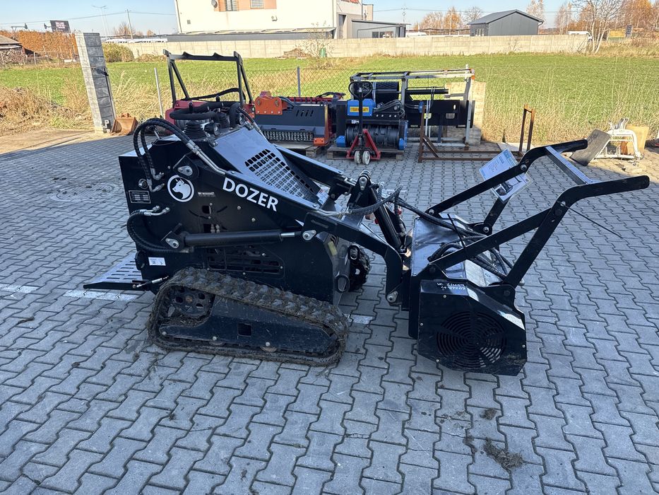 Mulczer lesny karczownik + nosnik narzedzi 24HP gasienicowy