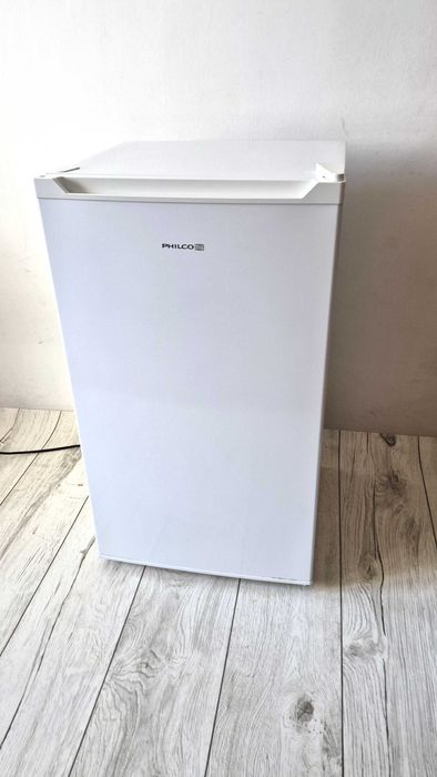 lodówka podblatowa Philco mała biała z zamrażalnikiem