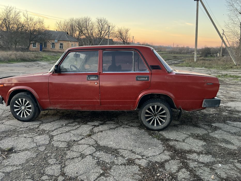 Продам авто Ваз 2105