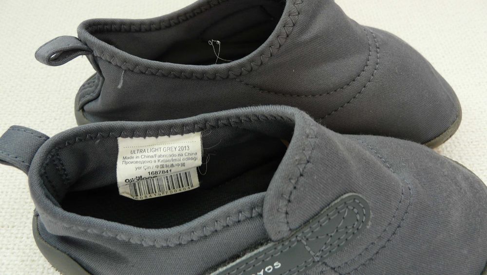 Kapcie szare Decathlon, na rzep, Rozmiar 28