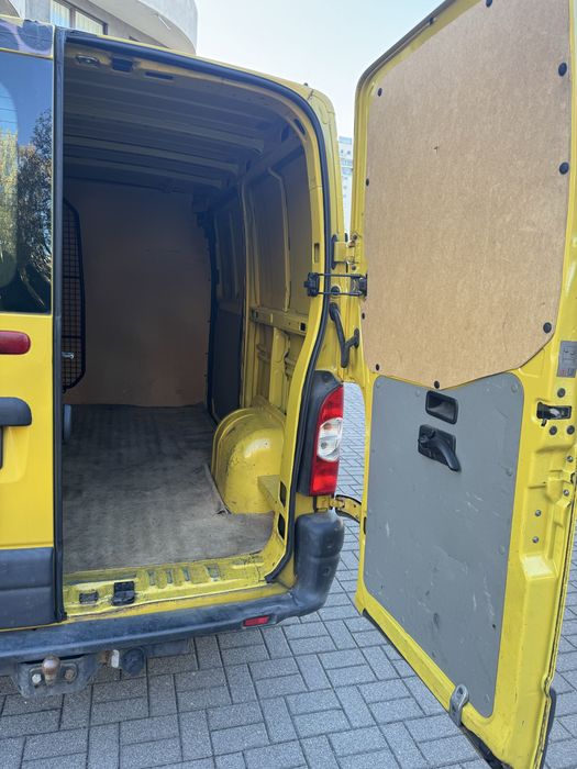 Katowice Renault Master 2009