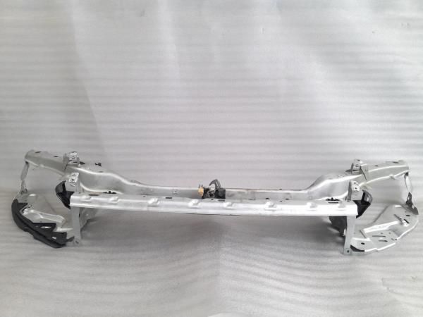 Frente em fibra ou chapa VOLVO S40 II (MS)