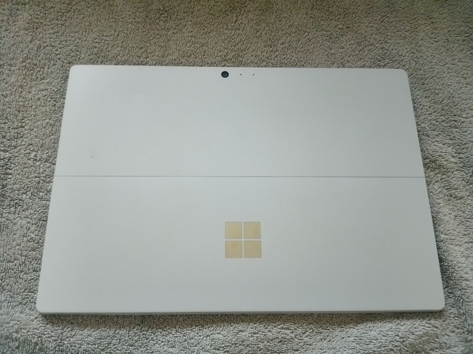 Microsoft Surface Pro 6
