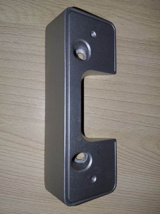 Уголок для панелі