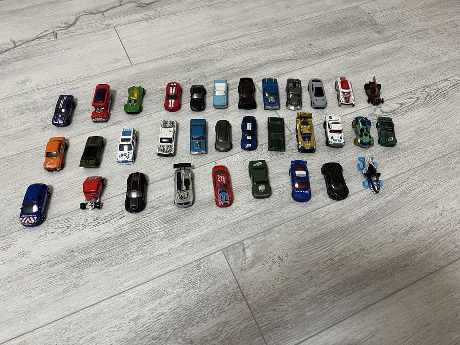 Хот вілс та інші моделькі