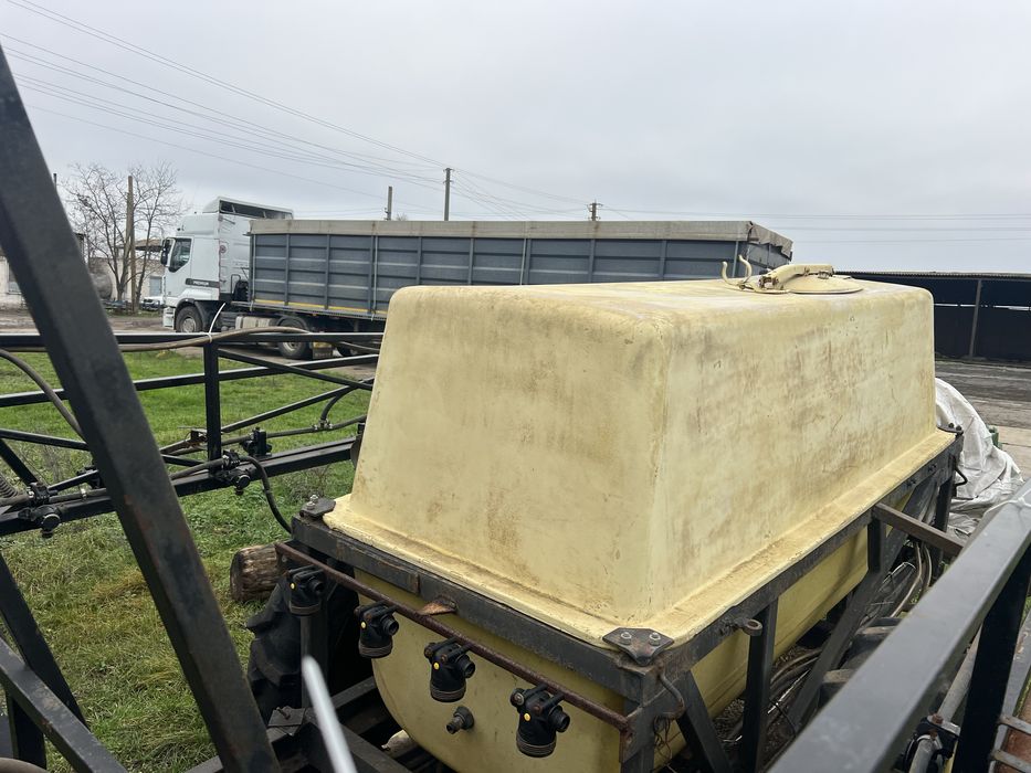 ОП 2000 оприскувач