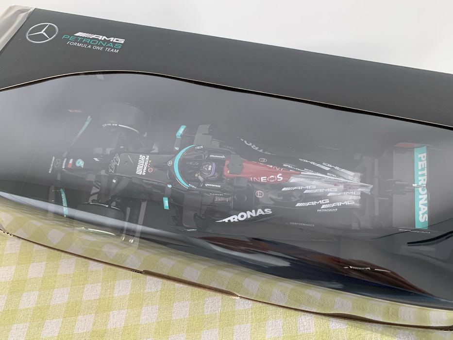 F1 minichamps 1:18