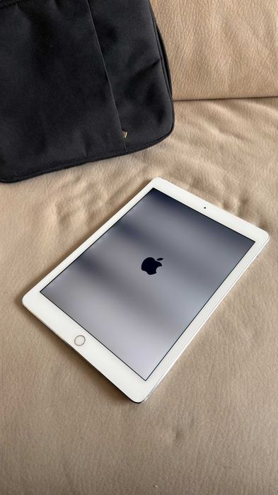 Vendo iPad Air 2 64Gb + Celular C/Oferta Bolsa Transporte