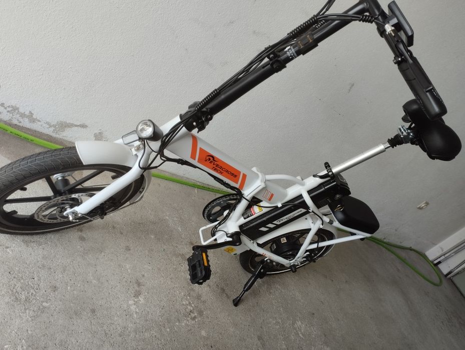Bicicleta elétrica Evercross EK5