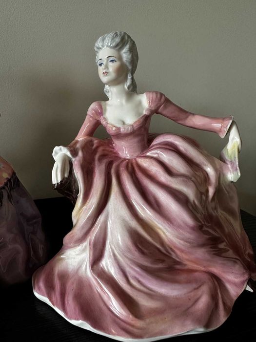Порцелянові статуетки  Coalport, Royal Worcester. Фарфор Англія.