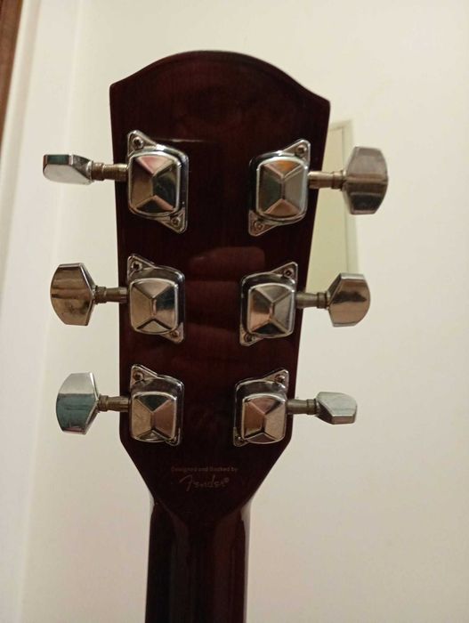 Squire CE 105 Acoustic Guitar