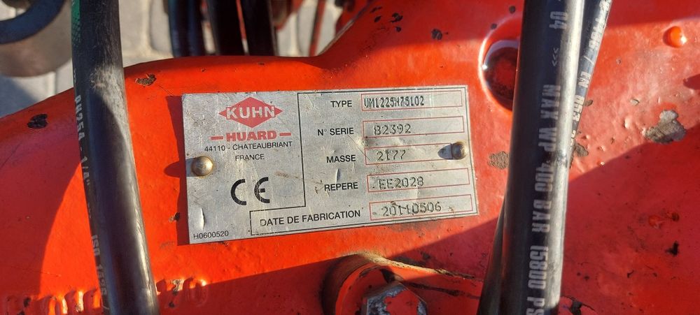 Pług obrotowy kuhn vario vari master 122 2011 rok 4+1