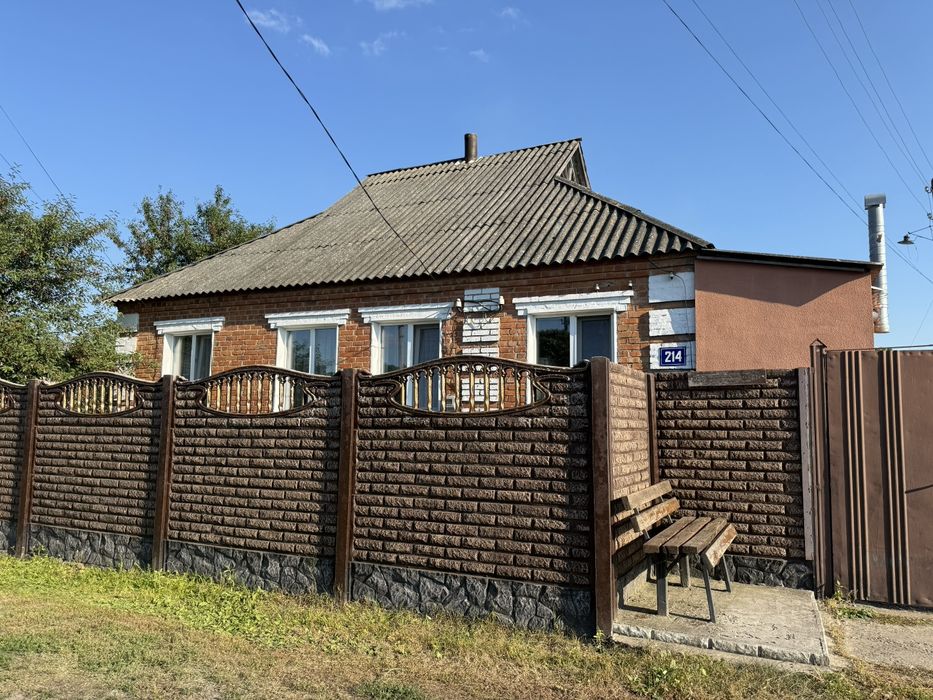 Продам добротный дом