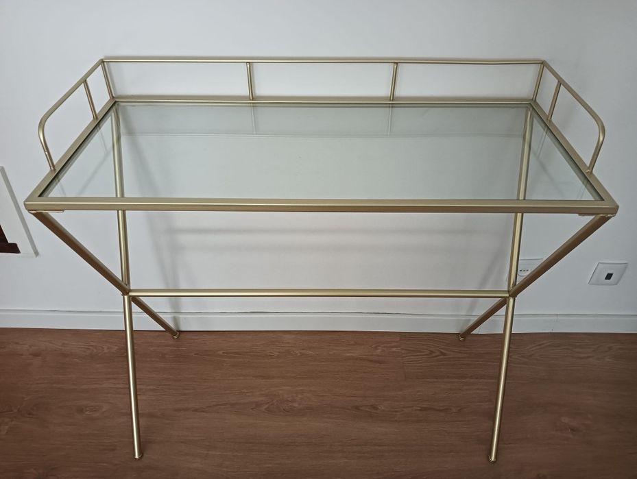 Consola como nova - Homa