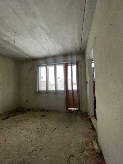 Будинок в Тисмениці біля ресторану Палац Ярослава