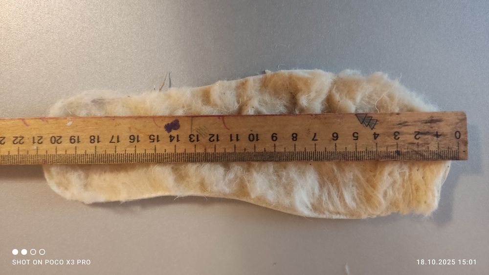 Продам сапожки детские