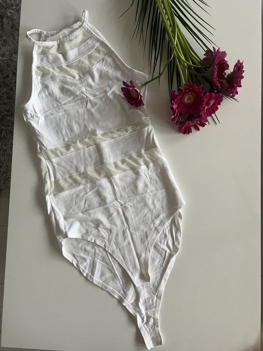 Body białe przezroczyste