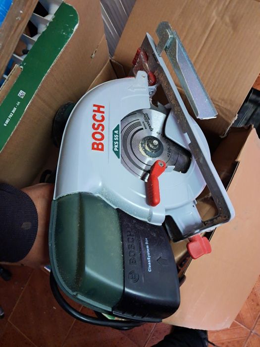 Serra de mão bosch