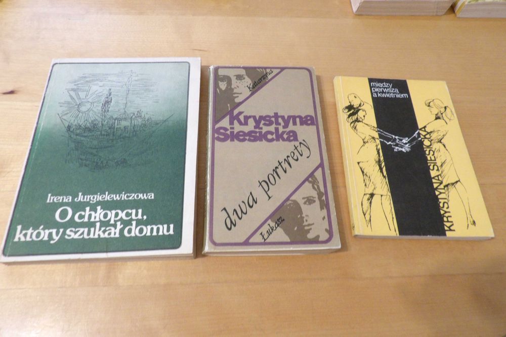 Zestaw książek młodzieżowych PRL-JACKIEWICZOWA, SIESICKA