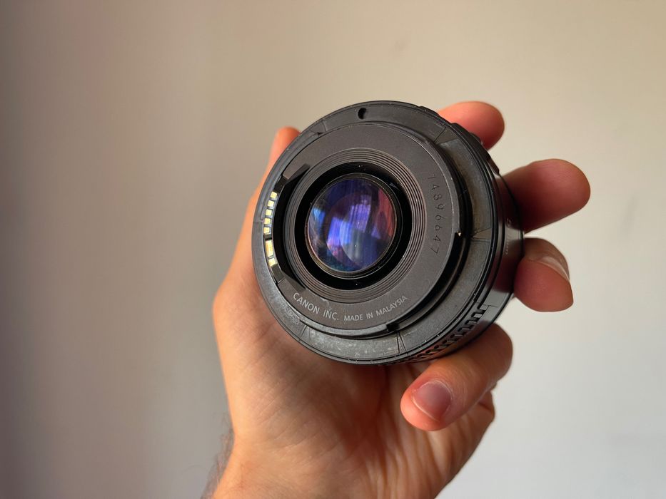 Canon EF 50mm 1.8 II
