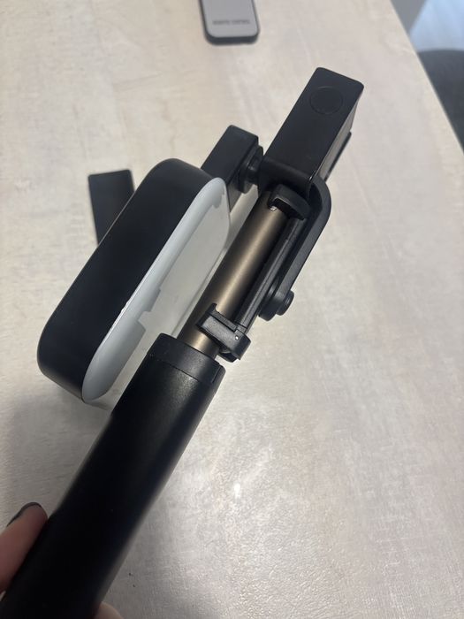 Селфі-монопод Promate MediaPod з LED підсвіткою