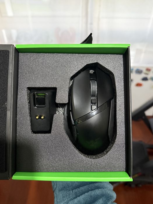 Rato Razer Basilisk Ultimate e Dock