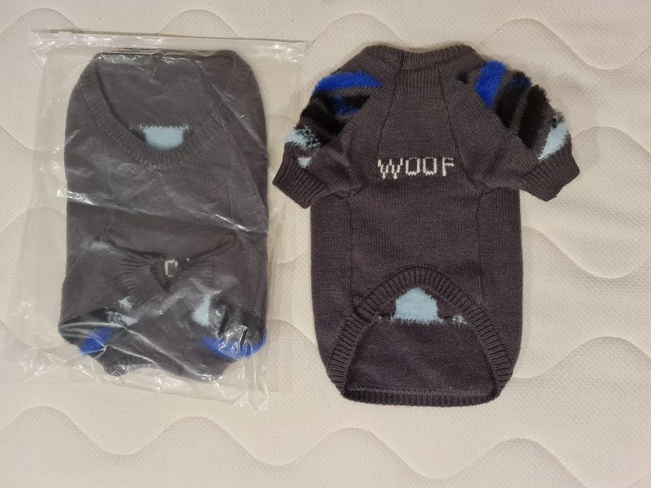 Roupa para cão nova