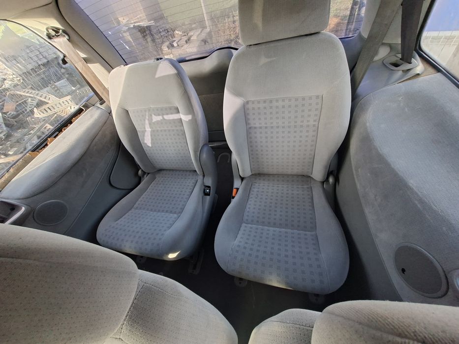 VW Sharan alhambra galaxy maska drzwi blotnik zderzak