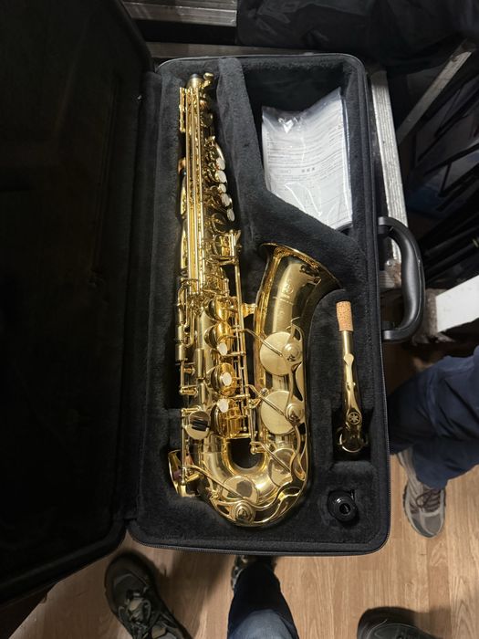 Saxofone Yamaha YAS-280 igual a novo