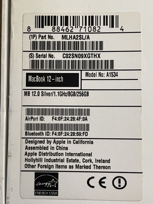 Macbook 12 Apple 8 gb  mobilny mały piekny i poreczny.