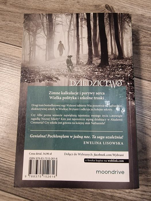 C. J. Daugherty Dziedzictwo