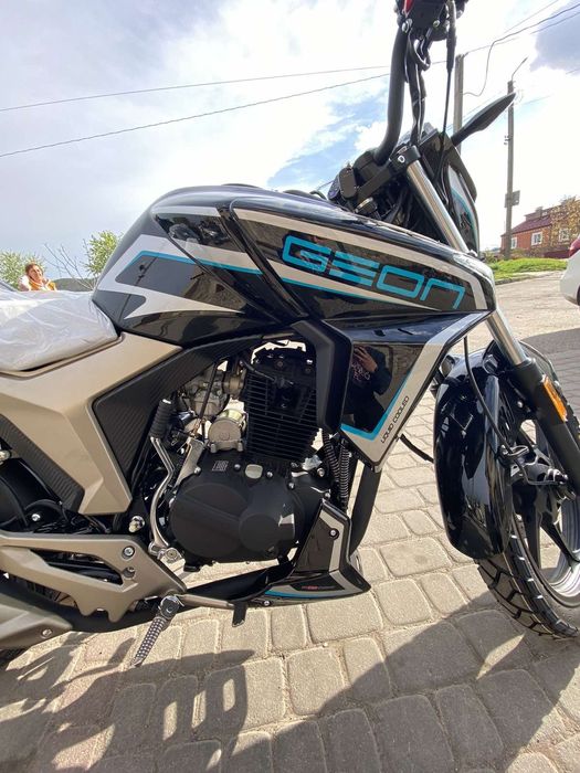 Мотоцикл GEON 250 CR6 Дорожній
